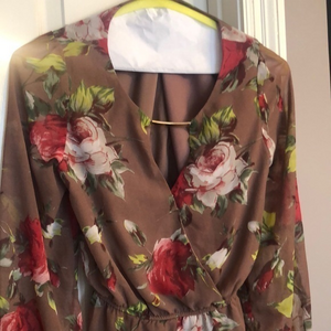 Umgee size M romper‎